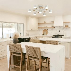 8195/7C COMFI LN26 336 белый, металл/дерево/пластик Потолочный светильник LED GX53 7*9W 220V RONDO