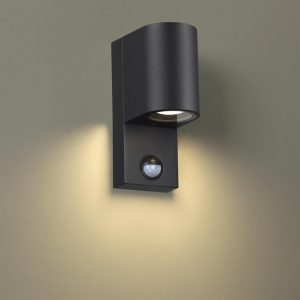 4390/1W HIGHTECH ODL23 000 черный/металл/пвх стойкий к УФ излучению Настенный светильник с датчиком движения IP44 LED GU10 14W MOTTO